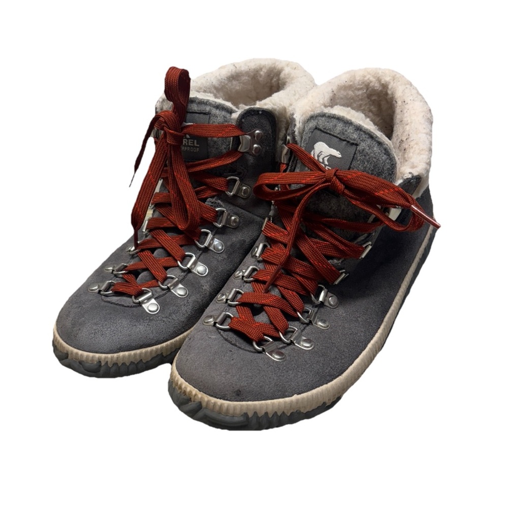 Sorel Out ‘N About Plus Conquest Waterproof Faux Fur Suede Boots Gray Sz 8.5